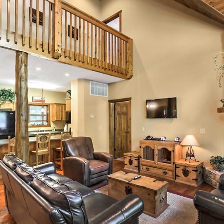 Branson Home With Game Room, Near Silver Dollar City Εξωτερικό φωτογραφία