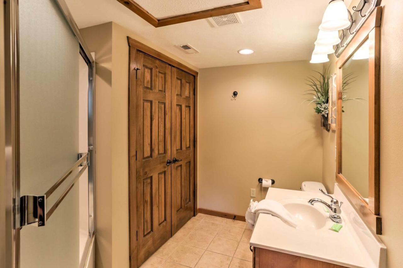 Branson Home With Game Room, Near Silver Dollar City Εξωτερικό φωτογραφία